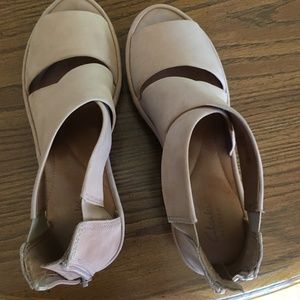 Clark Neutral sandals